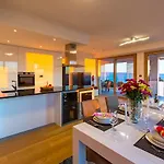 Bel Etage Amora Luxury Seaview With Pool * 스플리트