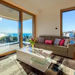 아파트 Bel Etage Amora Luxury Seaview With Pool 스플리트