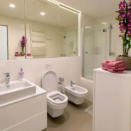 Bel Etage Amora Luxury Seaview With Pool Apartmán *