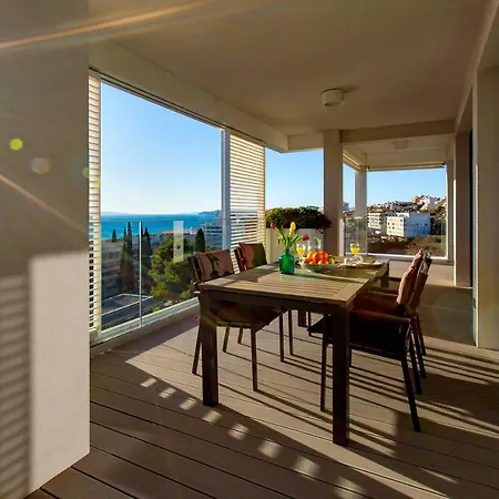 Bel Etage Amora Luxury Seaview With Pool Apartmán