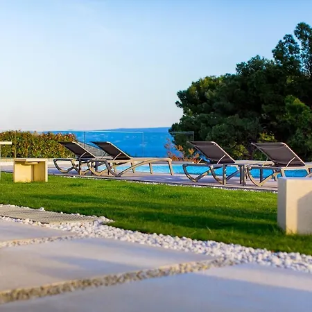 Bel Etage Amora Luxury Seaview With Pool Apartmán