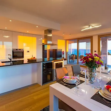 Bel Etage Amora Luxury Seaview With Pool * 斯普利特